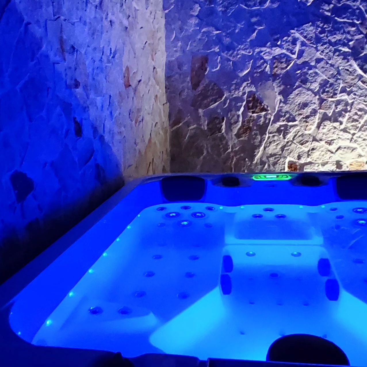jacuzzi